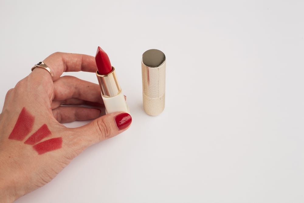 Avoid using matte lipsticks to prevent dry and chapped lips